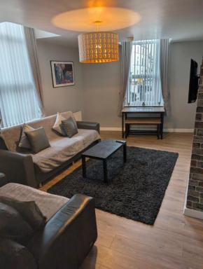 New Central Ground Floor Apartment